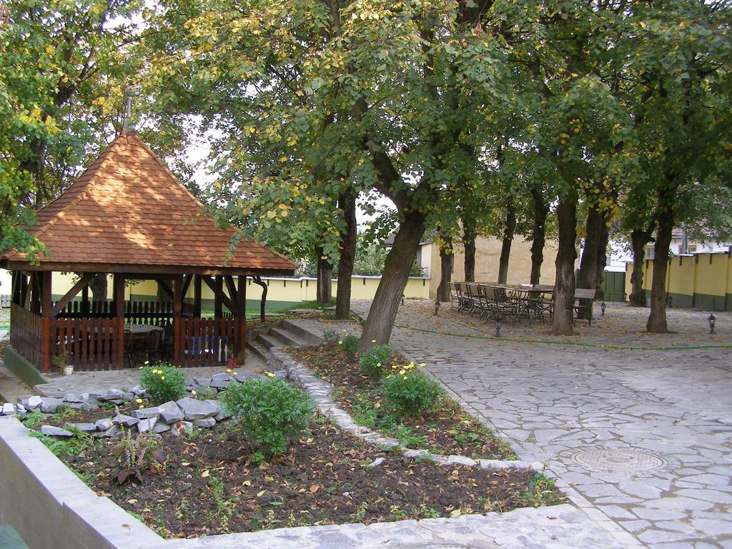 Pensiunea Sub Cetate Cisnădie Extérieur photo